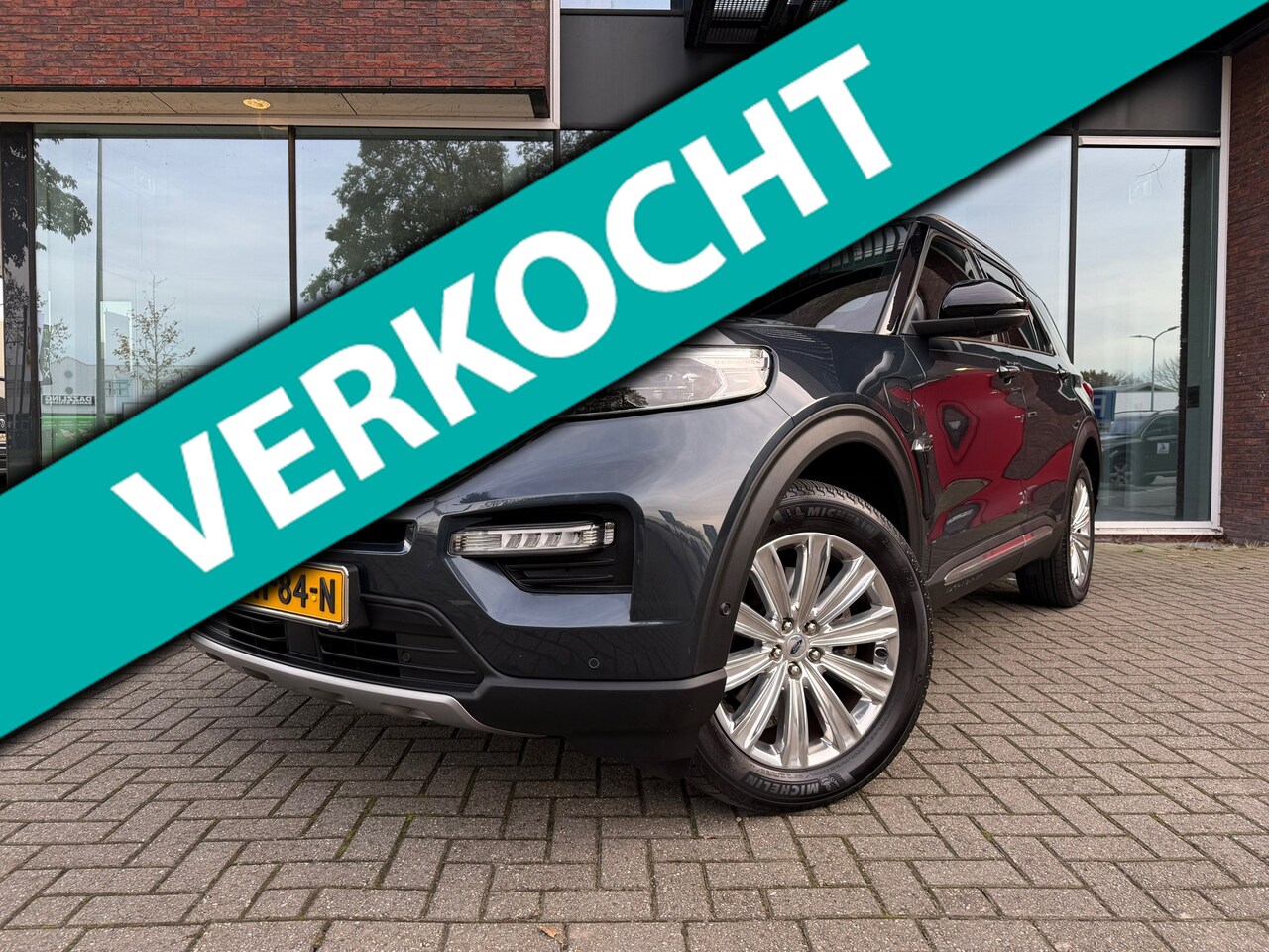 Ford Explorer - 3.0 V6 EcoBoost PHEV Platium 7p - Automaat - Panodak - Leder - Navi - Trekhaak - AutoWereld.nl