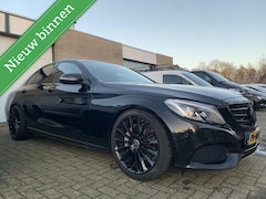 Mercedes-Benz C-klasse - 250 CDI 4MATIC AMG Navi 19” LM Velgen Airco Cruise Control