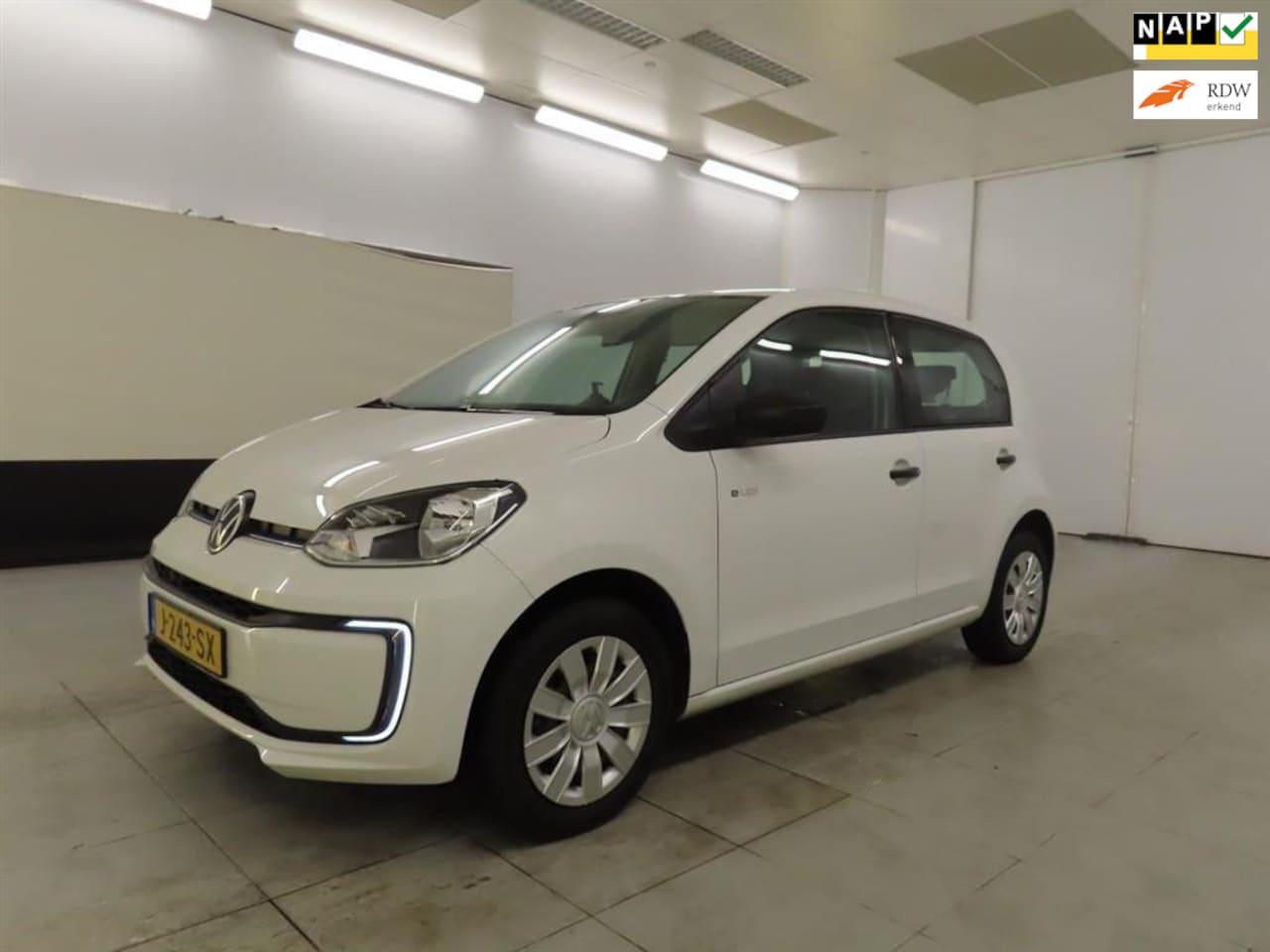 Volkswagen e-Up! - E-up! | SOH 88% | Facelift | 260km WLTP | CCS Opladen | Incl. BTW | 2020 | Wit - AutoWereld.nl