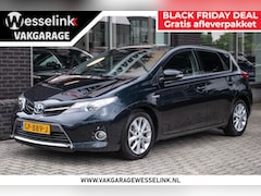 Toyota Auris - 1.8 Hybrid Lease | Pano dak | Trekhaak | Navigatie |