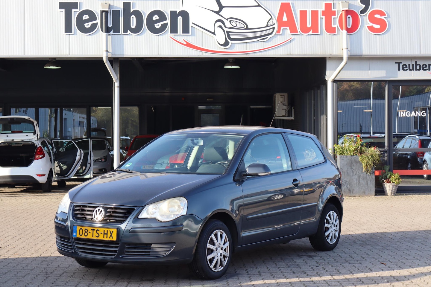 Volkswagen Polo - 1.2 Optive Airco, Elektrische ramen, APK tot 30-10-2026 - AutoWereld.nl