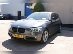 BMW 1-serie - 116i - Sportline | Sport leer |Navi | Nwe kettingset