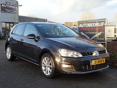 Volkswagen Golf - 1.2 TSI
