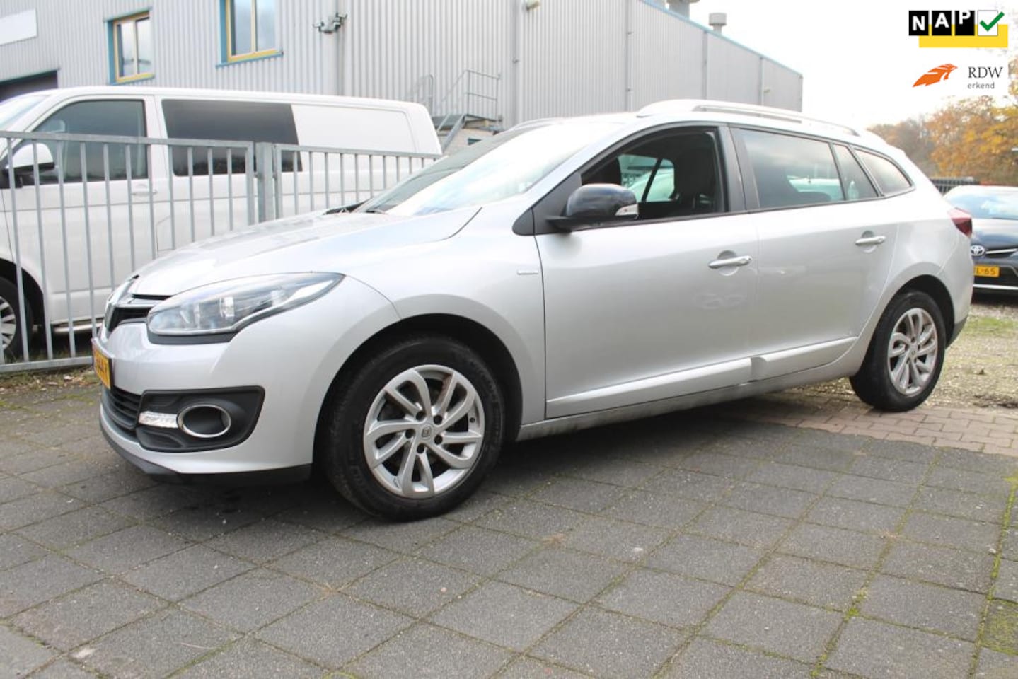 Renault Mégane Estate - 1.2 TCe Limited 1.2 TCe Limited - AutoWereld.nl