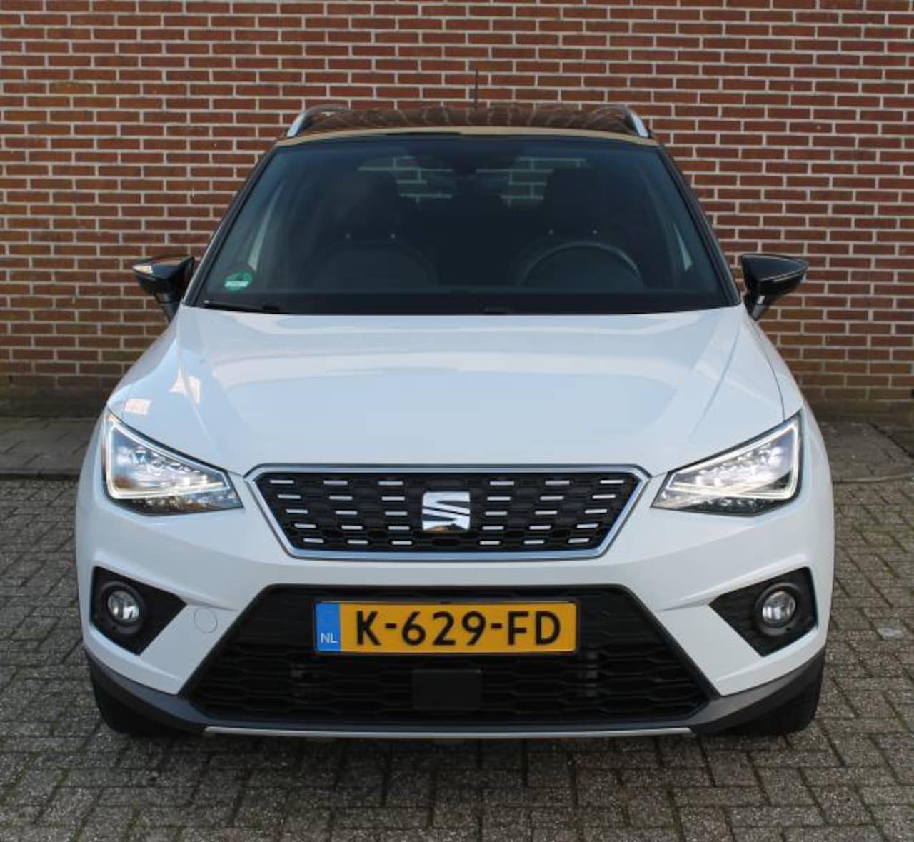 SEAT Arona - 1.0 TSI Xcellence Business Intense 1.0 TSI 115pk Xcellence Business Intense