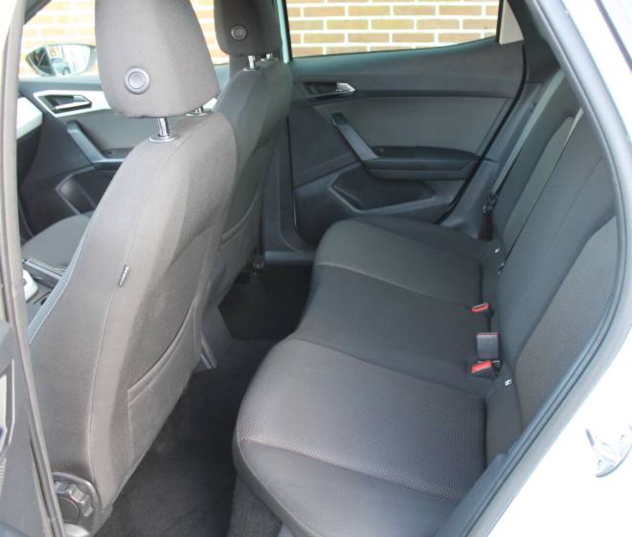 SEAT Arona - 1.0 TSI Xcellence Business Intense 1.0 TSI 115pk Xcellence Business Intense