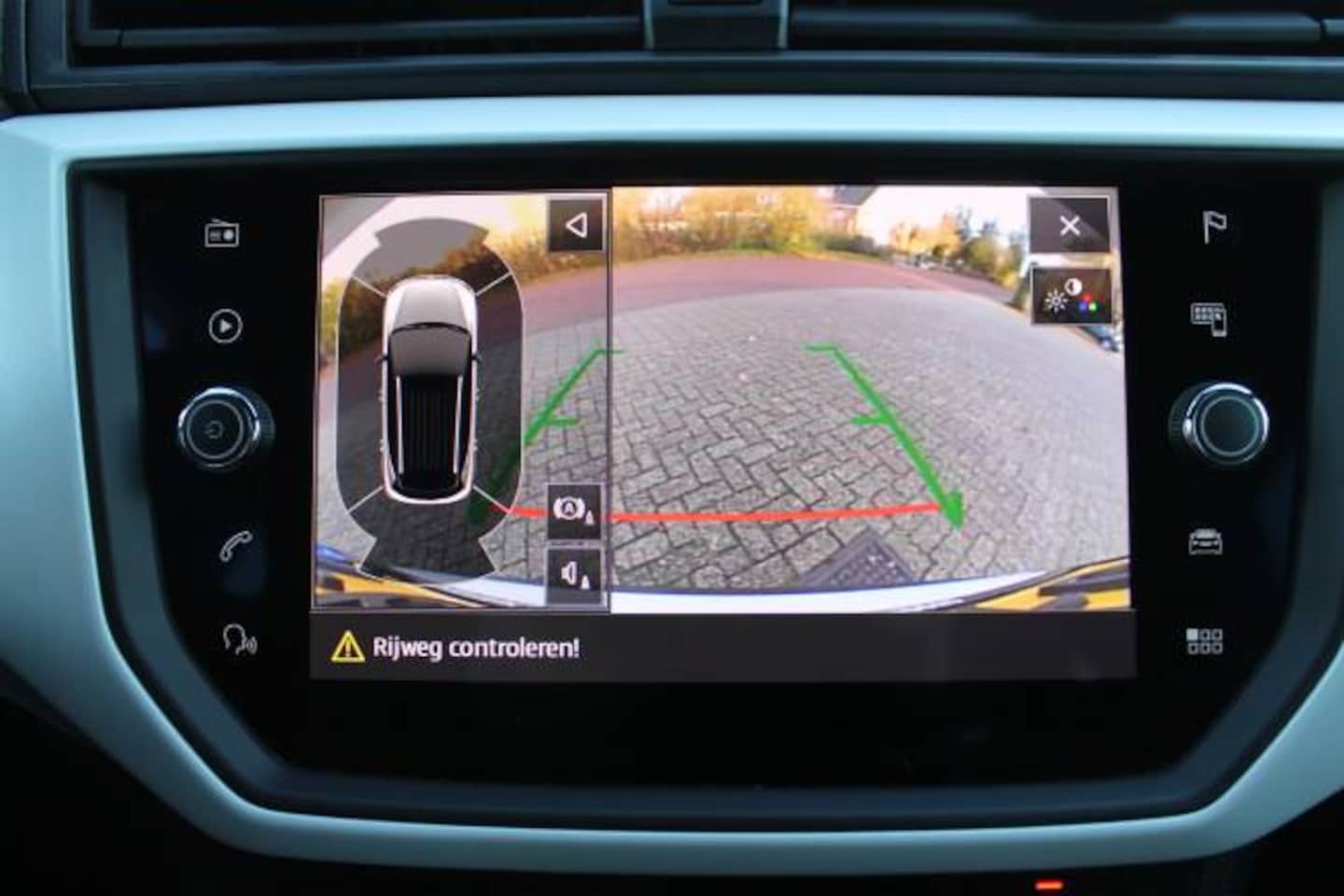 SEAT Arona - 1.0 TSI Xcellence Business Intense 1.0 TSI 115pk Xcellence Business Intense