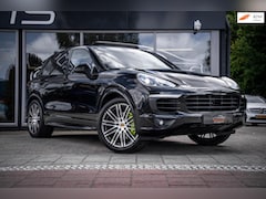 Porsche Cayenne - 3.0 S E-Hybrid|Luchtvering|Pano|Adaptive Cruise|Memory|Carbon Interieur|21'LMV
