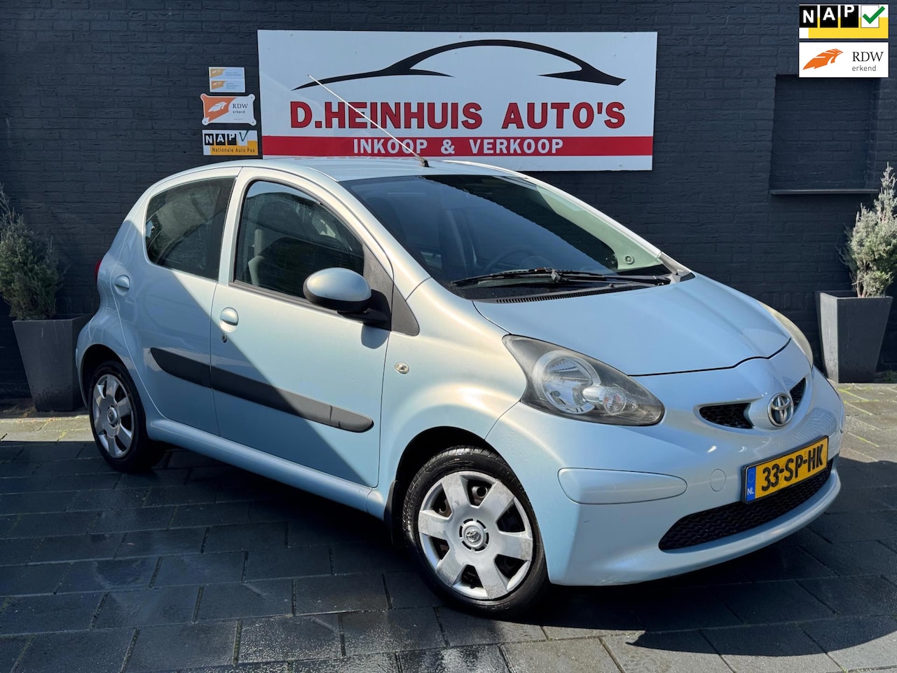 Toyota Aygo - 1.0-12V 5DEURS HANDEL/EXPORT - AutoWereld.nl