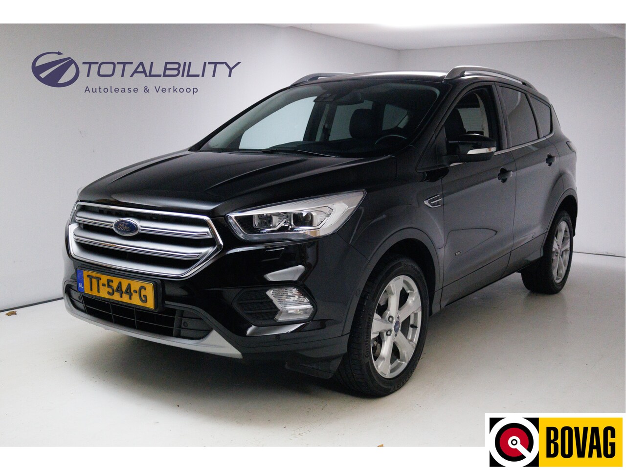 Ford Kuga - 1.5 EcoBoost ST Line AWD 182 PK | Bi-xenon | Stoel- stuur- en voorruitverw. | Trekhaak | 1 - AutoWereld.nl