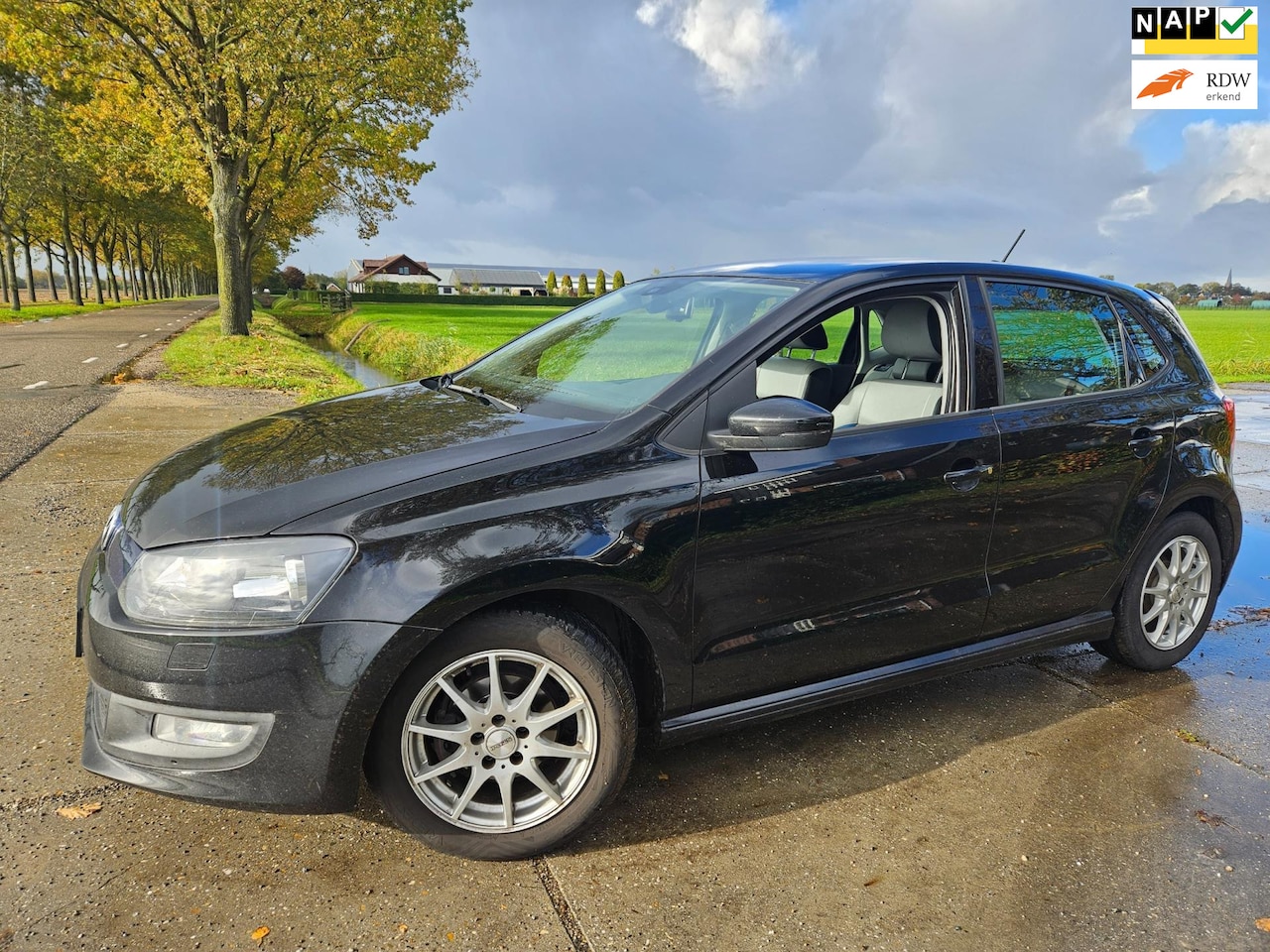 Volkswagen Polo - 1.2 TDI BlueMotion/ clima/ leder/ stoelverwarming/ navigatiesysteem - AutoWereld.nl
