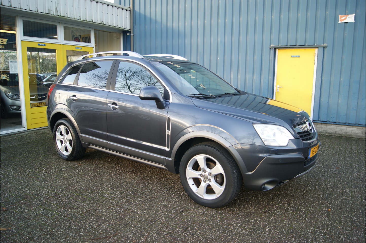 Opel Antara - 2.4-16V Cosmo 2.4-16V Cosmo, Airco, Leer, Nieuwe Riem, Nieuwe APK!!! - AutoWereld.nl