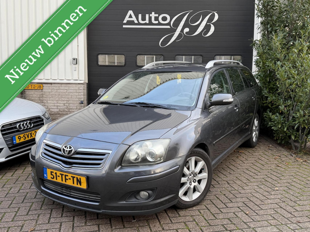 Toyota Avensis Wagon - 2.0 VVTi AUTOMAAT | CLIMA | 2e EIGENAAR - AutoWereld.nl