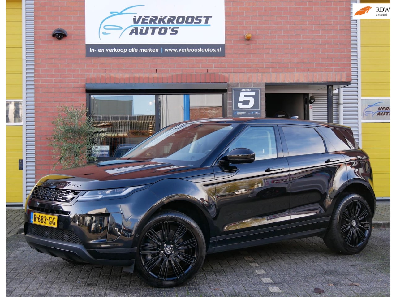 Land Rover Range Rover Evoque - 2.0 P200 AWD R-Dynamic HSE digitaal dash. pano. climatronic. leder - AutoWereld.nl