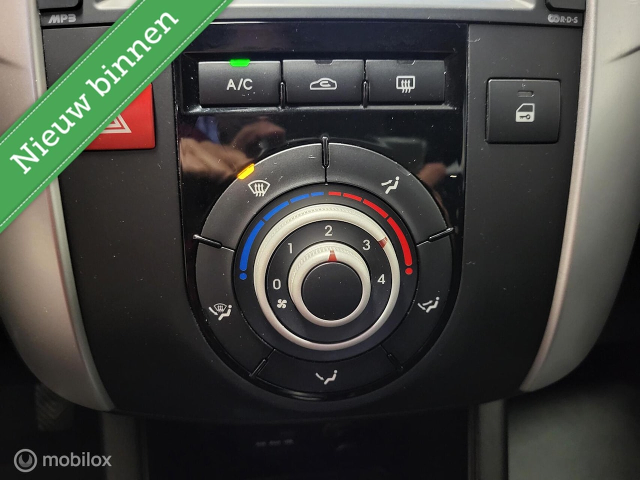 Kia Venga - 1.4 CVVT Brooklyn NAVI *RIJKLAARPRIJS!*