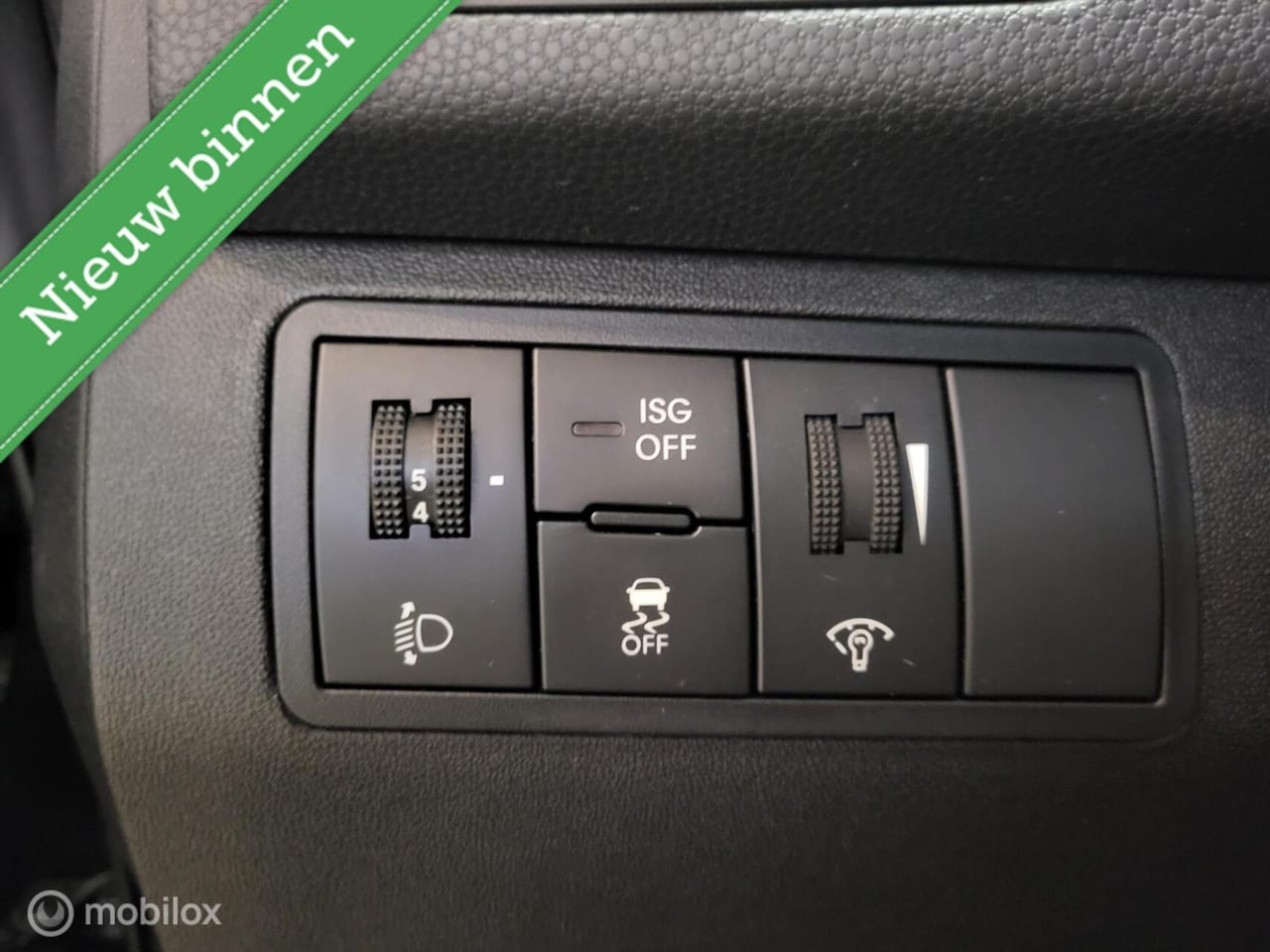 Kia Venga - 1.4 CVVT Brooklyn NAVI *RIJKLAARPRIJS!*