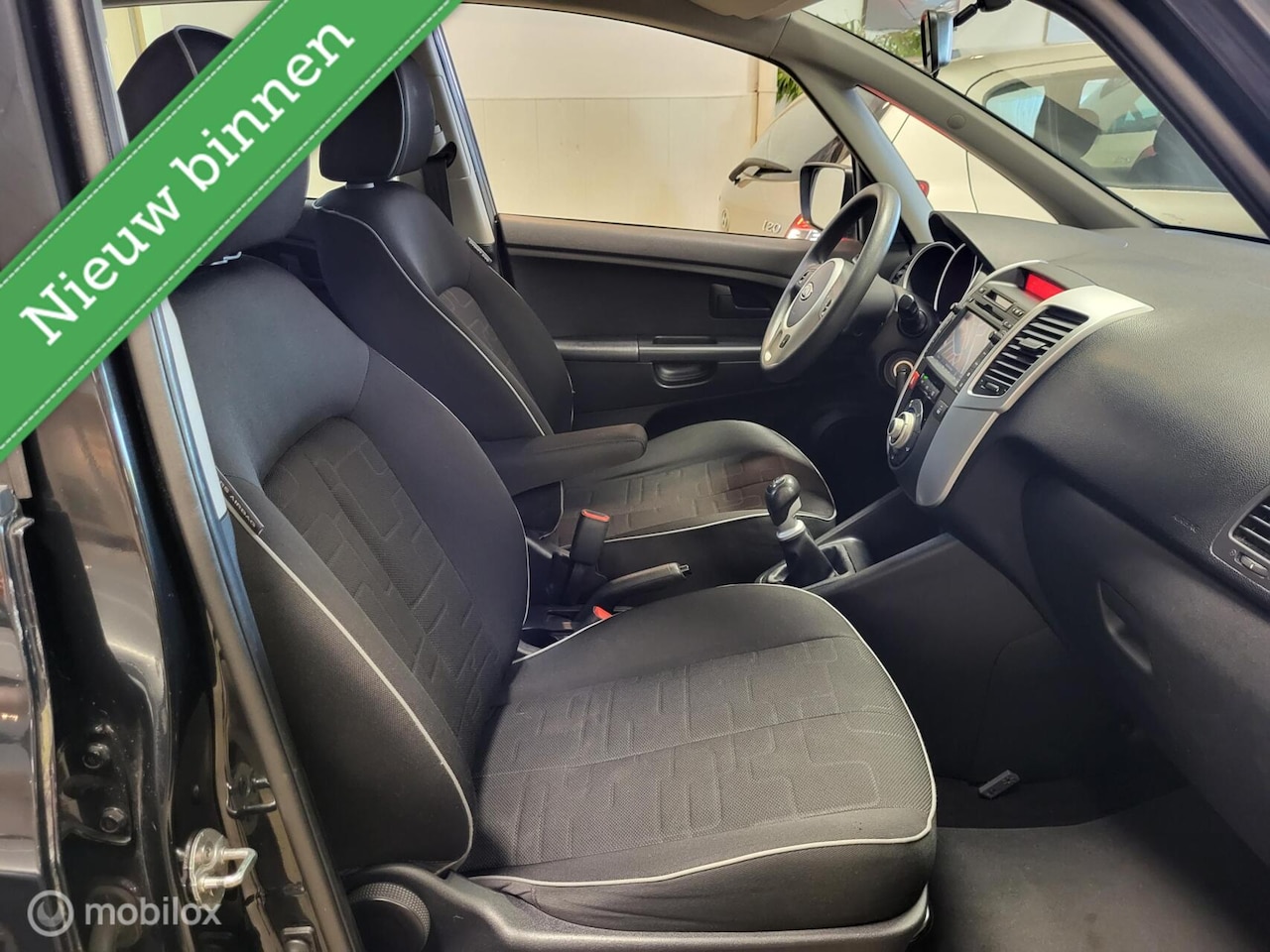 Kia Venga - 1.4 CVVT Brooklyn NAVI *RIJKLAARPRIJS!*