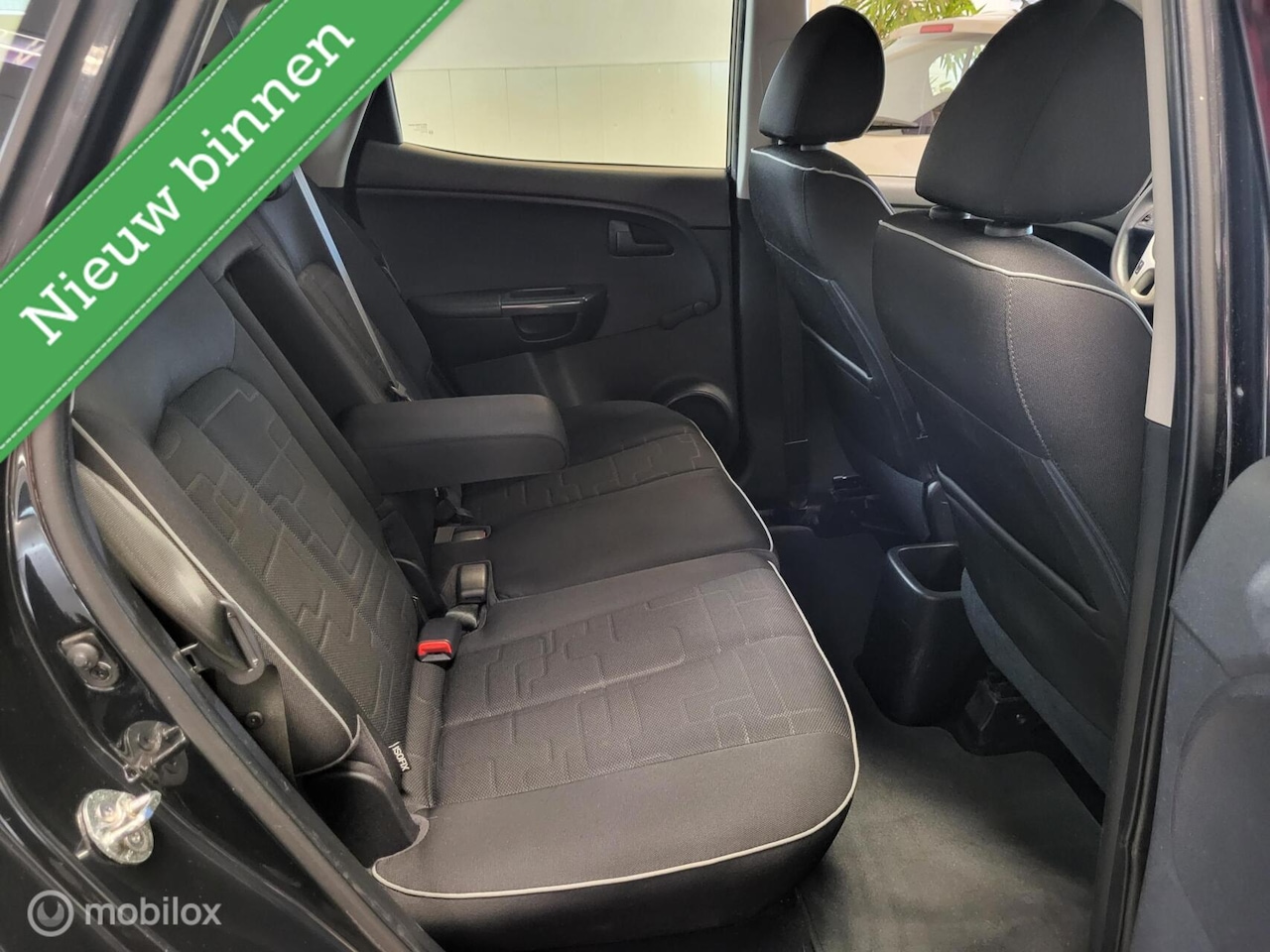 Kia Venga - 1.4 CVVT Brooklyn NAVI *RIJKLAARPRIJS!*