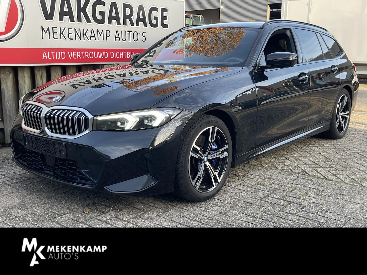 BMW 3-serie Touring - 330i M Sport 18"/Adaptieve cruise/Sportstoelen/Stoelverwarming/HiFi/Sfeerverlichting/Camer - AutoWereld.nl