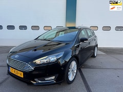 Ford Focus Wagon - 1.0 Titanium