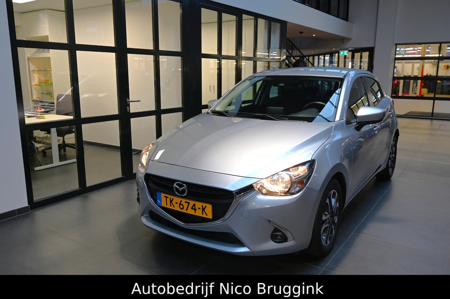 Mazda 2 - Skyactiv-G 90 5MT Dynamic+ *Dealeronderhouden* *All-in prijs* - AutoWereld.nl