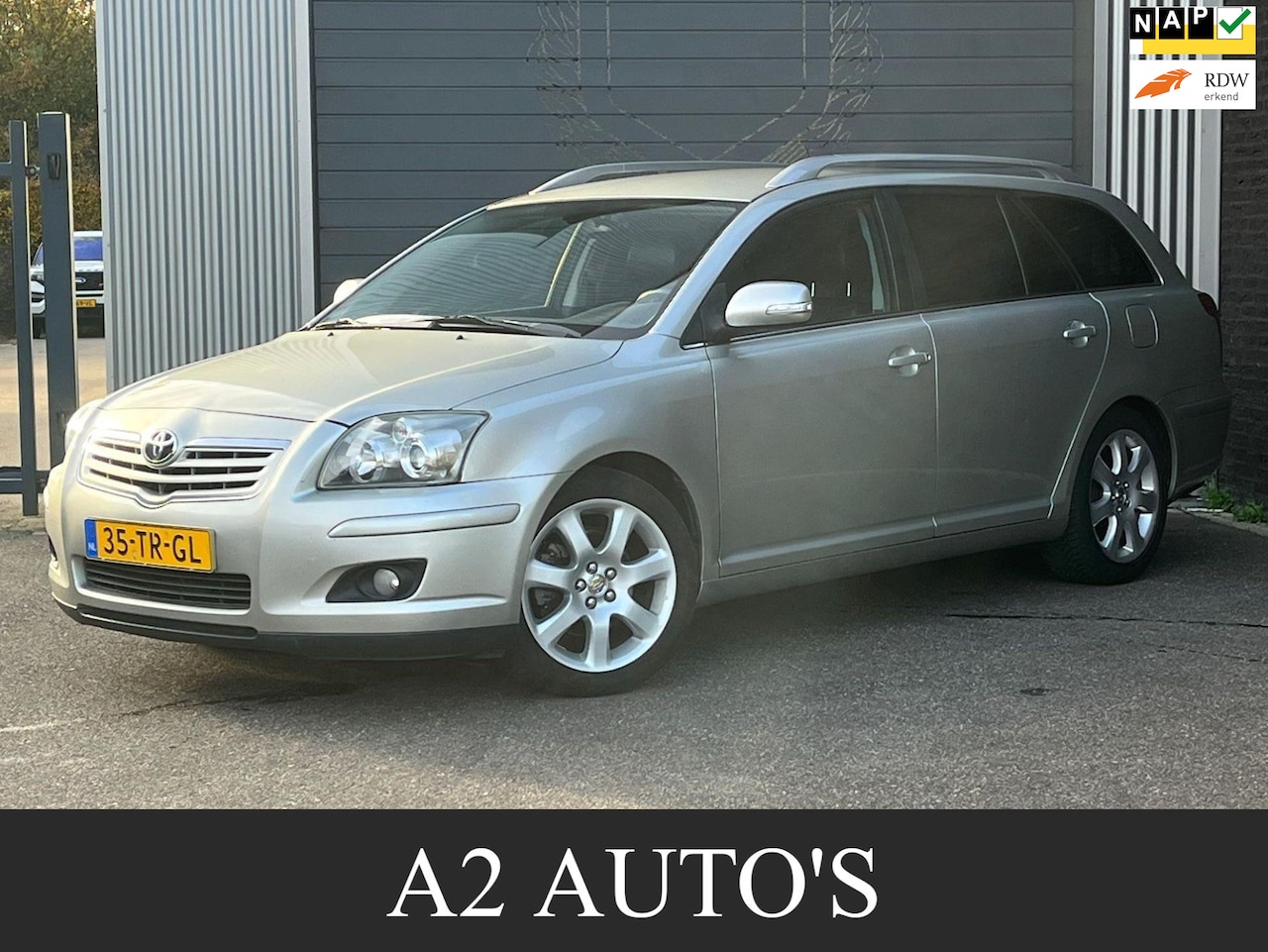 Toyota Avensis Wagon - 2.0 VVTi Executive Leer|Ecc|Nap - AutoWereld.nl
