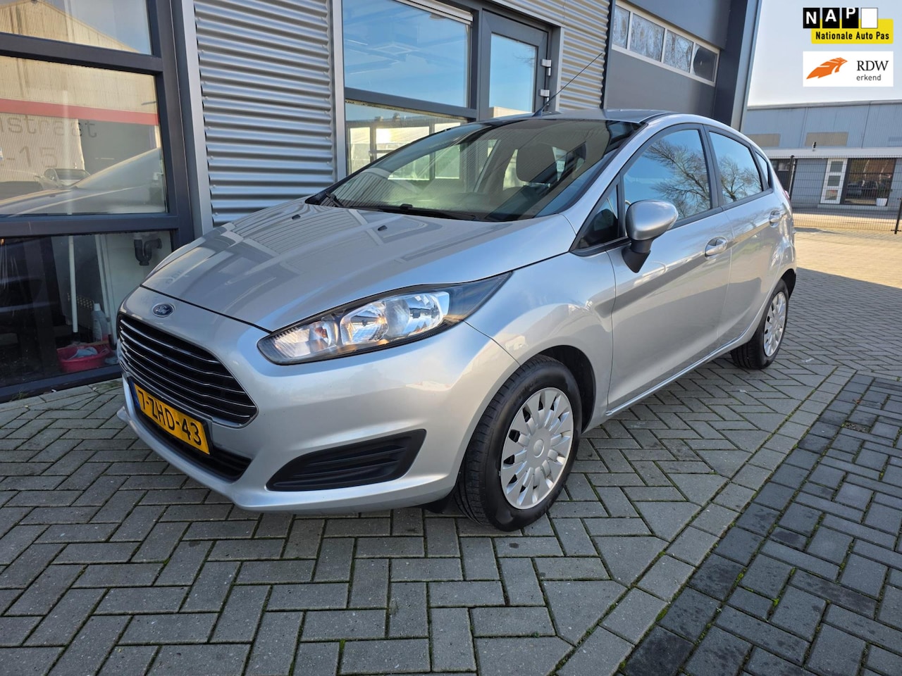 Ford Fiesta - 1.6 TDCi Lease Style 1.6 TDCi Lease Style - AutoWereld.nl