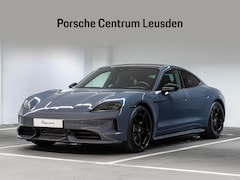 Porsche Taycan - Black Edition