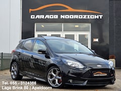 Ford Focus - 2.0 ST-3 SCHUIFDAK|XENON-LED|NAVIGATIE|CAMERA|ECC/AIRCO|LEDER RECARO|STOELVERWARMING|GETIN