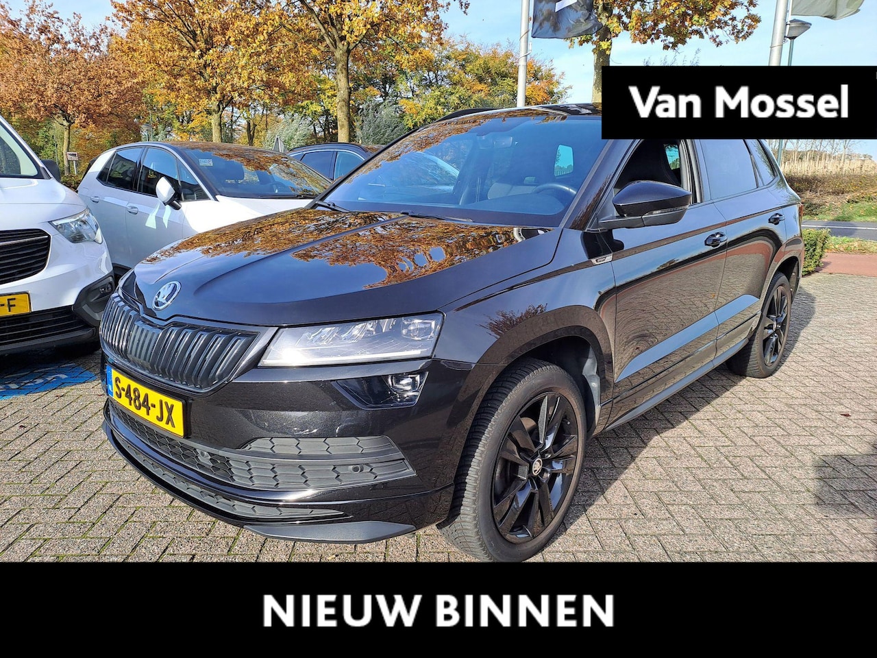 Skoda Karoq - 1.5 TSI ACT Sportline Business 1.5 TSI ACT Sportline Business 150 PK - AutoWereld.nl