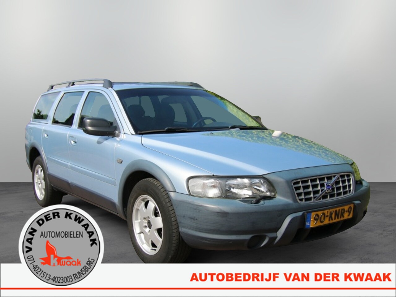 Volvo XC70 - 2.4 T | Airco | Sensoren achter | Stoelverwarming | - AutoWereld.nl