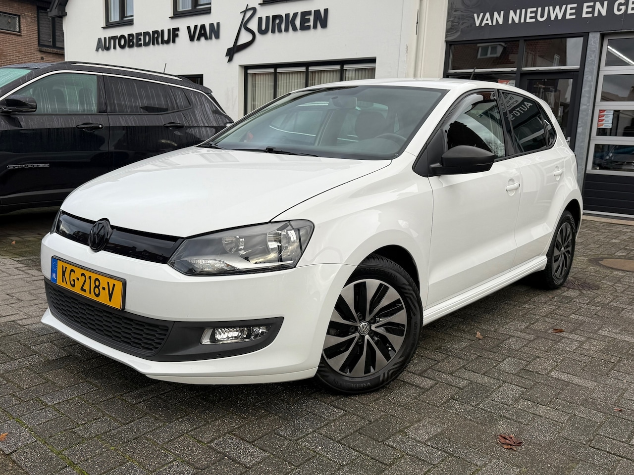 Volkswagen Polo - 1.0 BlueMotion Edition 1.0 BlueMotion Edition, Apple Carplay/Android,Achteruitrij camera,L.M.Velgen - AutoWereld.nl