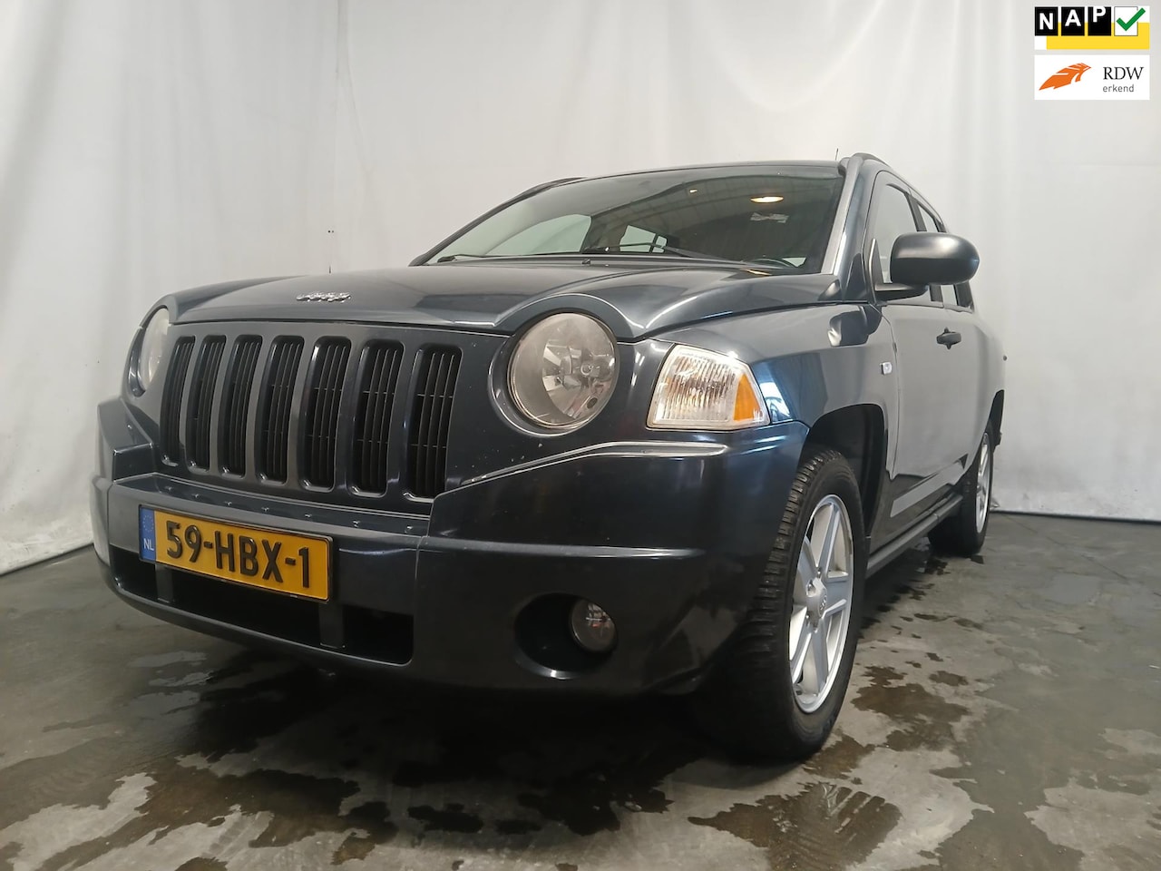Jeep Compass - 2.4 Limited - Motorlamp - Schade - AutoWereld.nl