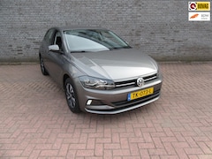 Volkswagen Polo - 1.0 TSI Comfortline Business