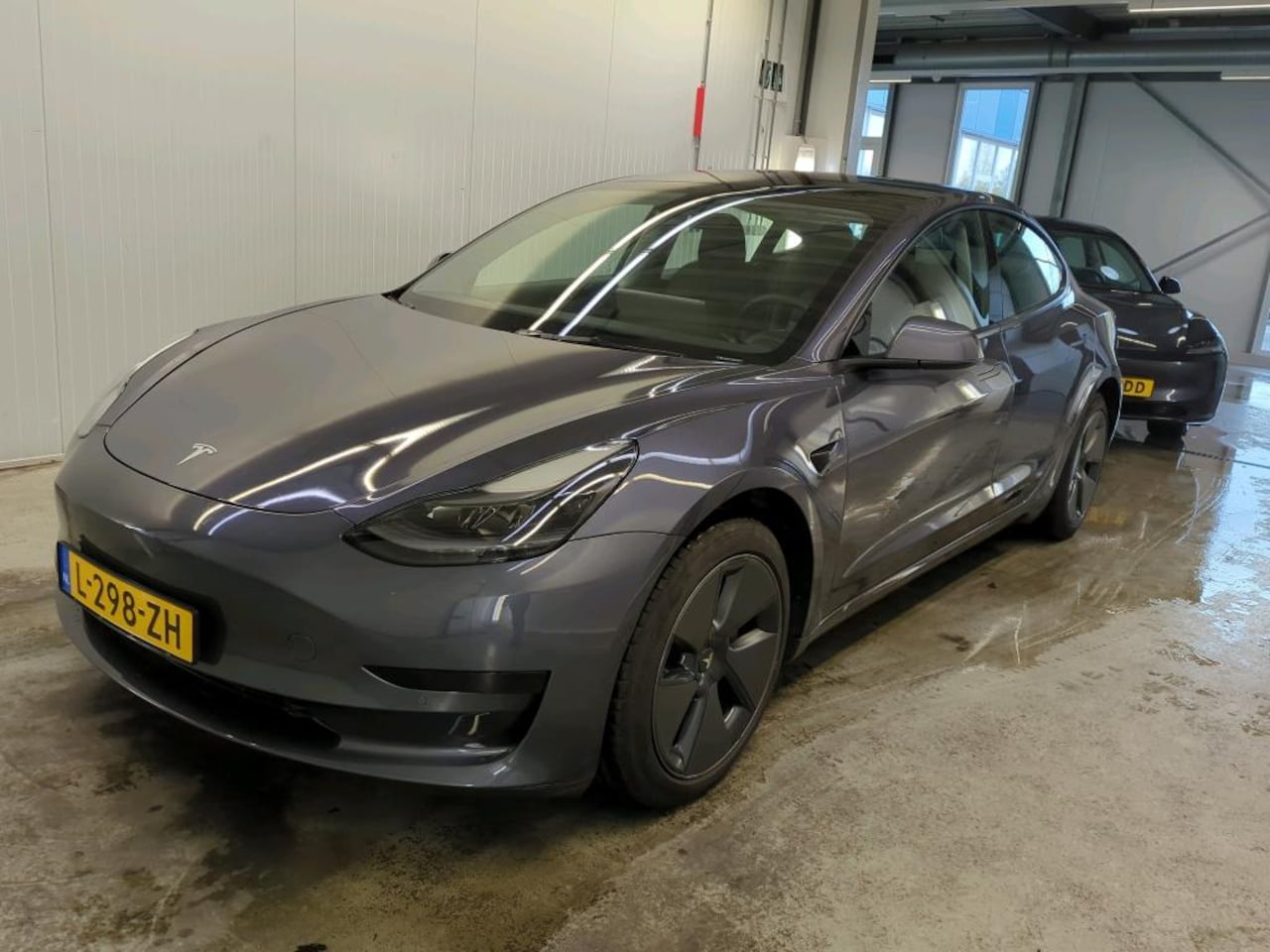 Tesla Model 3 - Standard RWD Plus FACELIFT [ TREKHAAK+LFP ACCU+WARMTEPOMP+FSD+60 kWh+PREMIUM AUDIO ] - AutoWereld.nl
