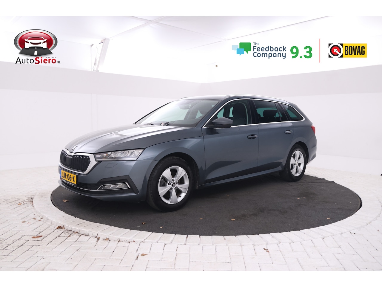 Skoda Octavia Combi - 1.0 TSI Business Edition Plus Trekhaak, Digital Dash, Airco. - AutoWereld.nl