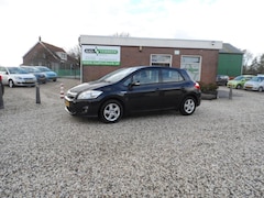 Toyota Auris - 1.8 Full Hybrid Business
