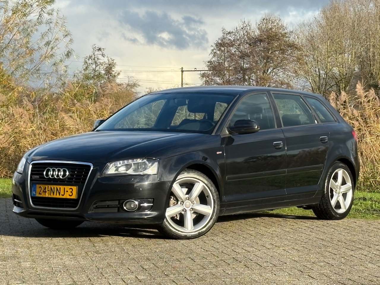 Audi A3 Sportback - 1.2 TFSI Ambition S-line | Brilliant Black | Half-leder/PDC/Xenon/Clima/Cruise - Keurig & - AutoWereld.nl