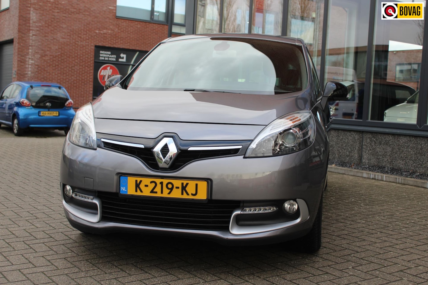 Renault Scénic - 1.2 TCe Limited 1.2 TCe Limited - AutoWereld.nl