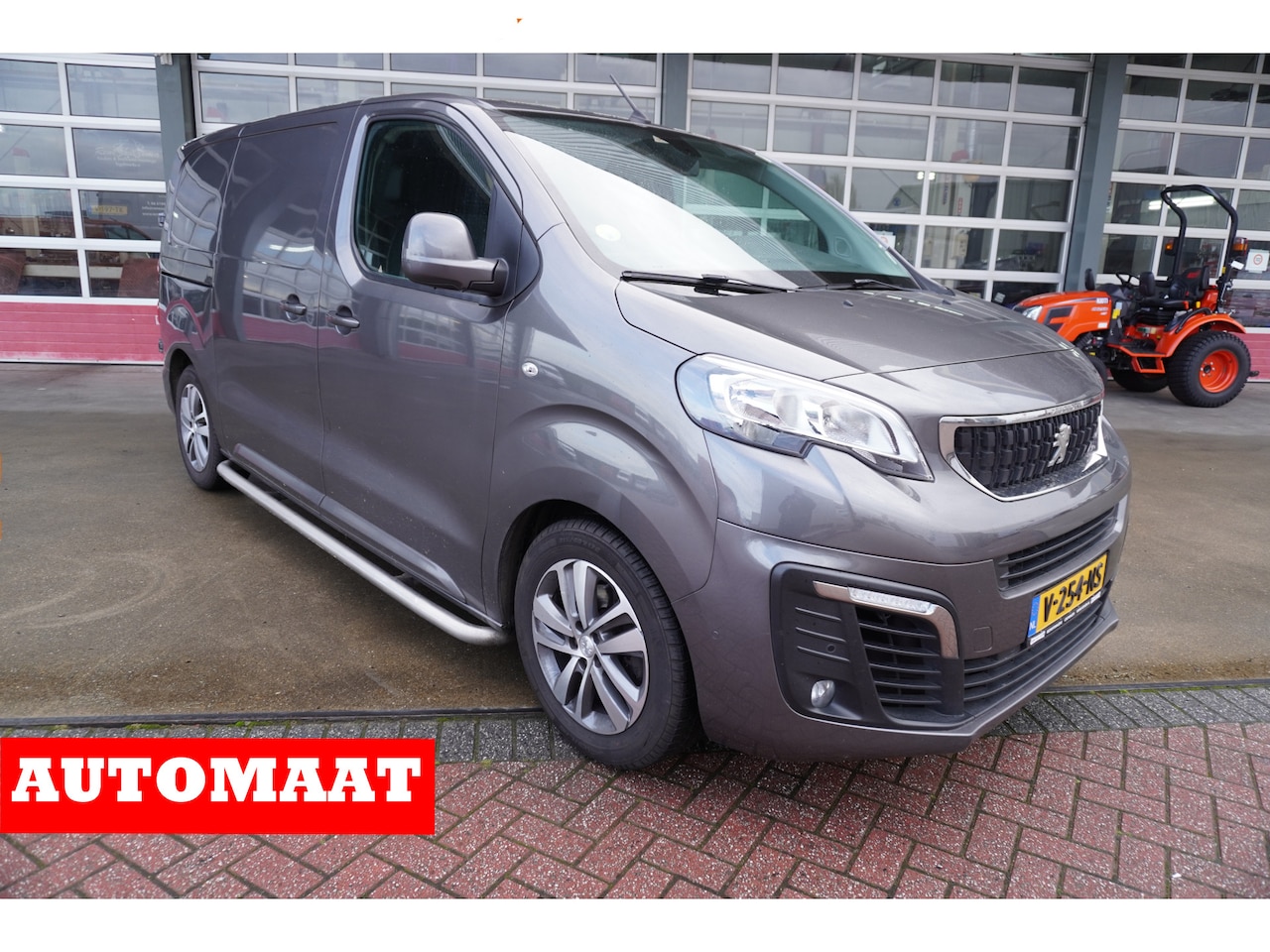 Peugeot Expert - 227S 2.0 BlueHDI 180 Premium Pack Automaat nr.V101 | Airco | Cruise | Navi | Camera - AutoWereld.nl
