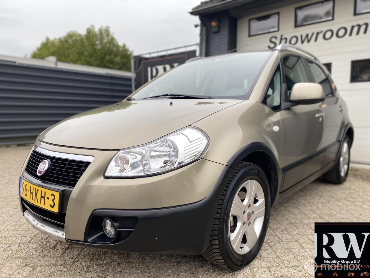 Fiat Sedici - 1.6-16V Emotion *TREKHAAK*AIRCO*CRUISE*NAP* - AutoWereld.nl
