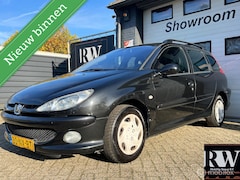 Peugeot 206 SW - 1.6-16V *AIRCO*NIEUWE KOPPELING*TREKHAAK