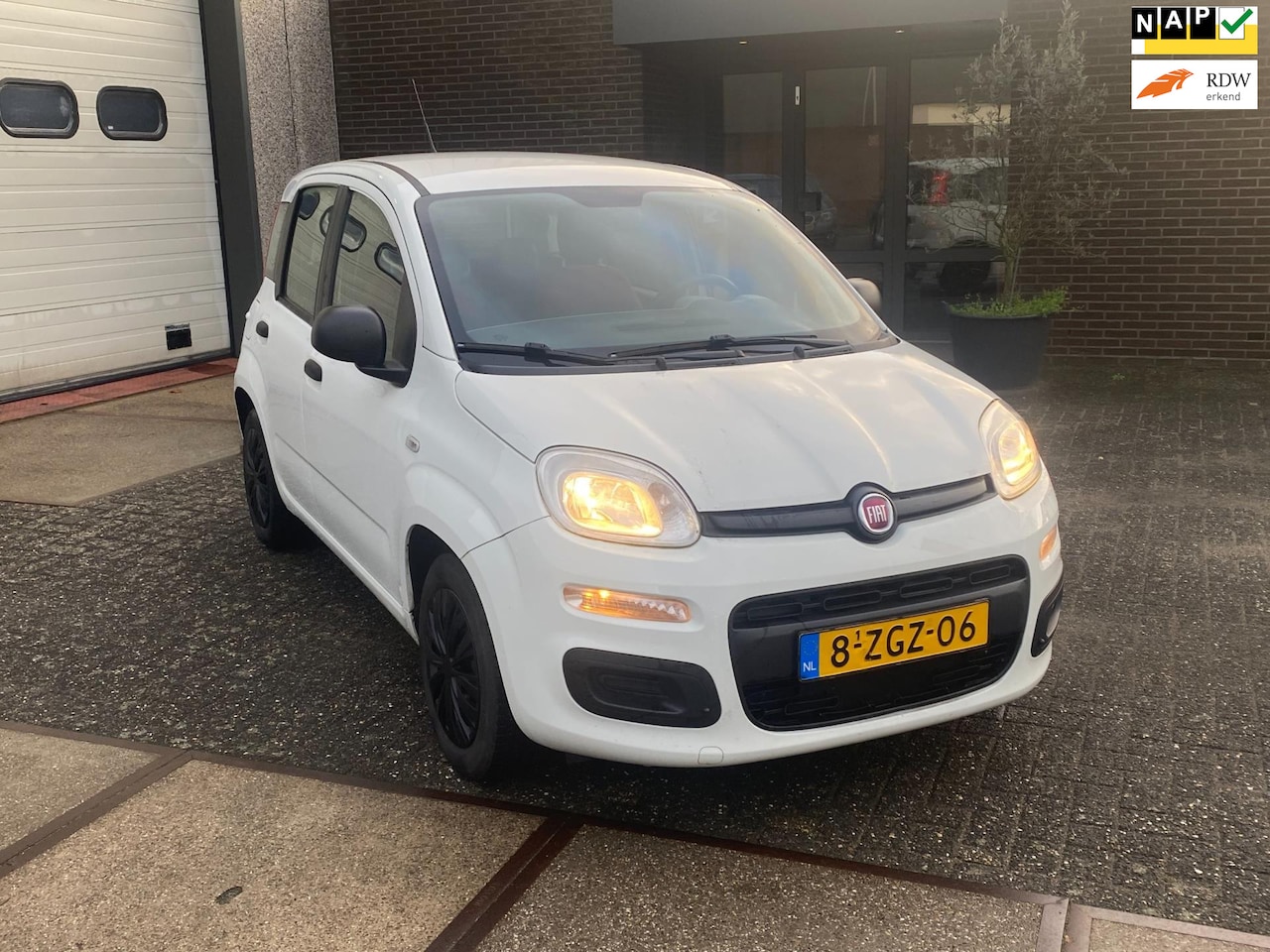 Fiat Panda - 0.9 TwinAir met airco, netjes en rijdt goed - AutoWereld.nl