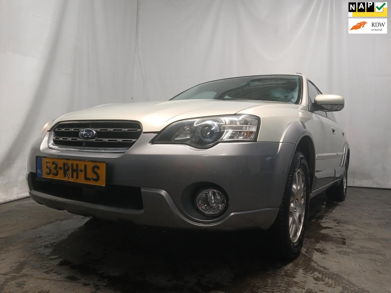 Subaru Outback - 2.5i - Schade - AutoWereld.nl