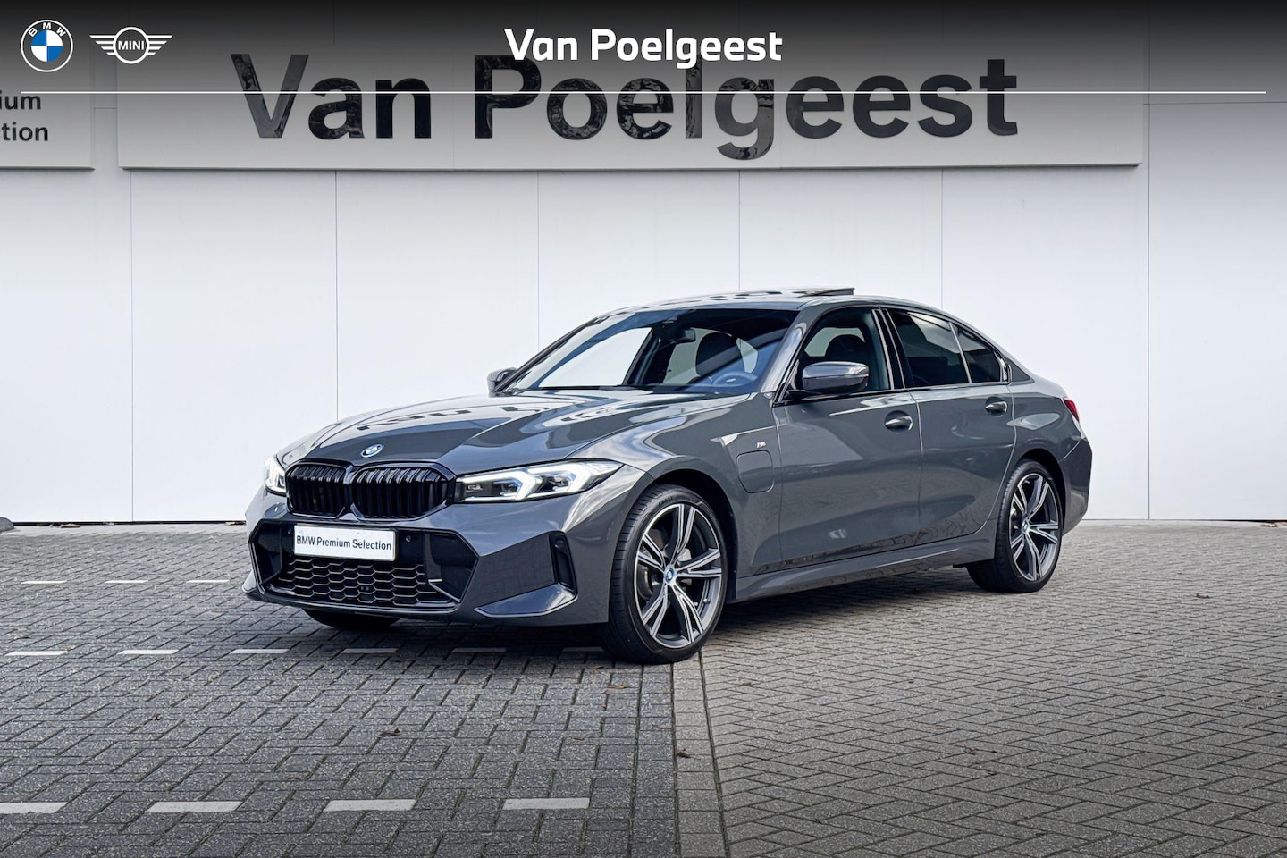 BMW 3-serie - Sedan 320e M Sport | Travel Pack - AutoWereld.nl
