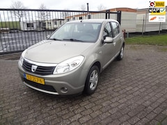 Dacia Sandero - 1.6 Lauréate