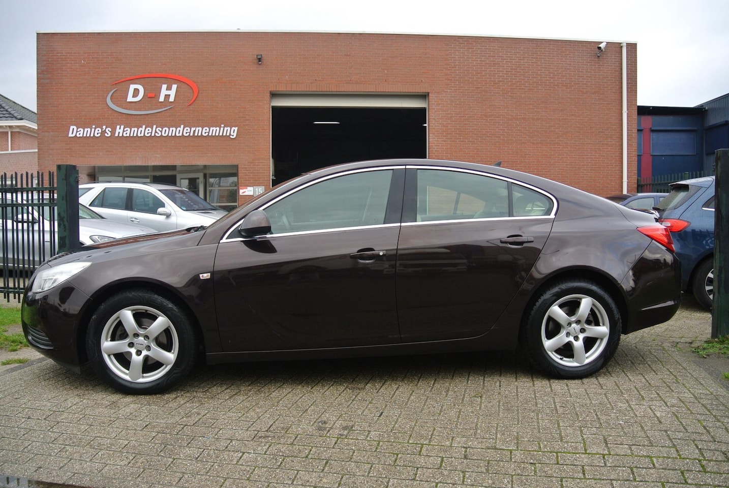 Opel Insignia - 1.8 Edition airco inruil mogelijk nap - AutoWereld.nl