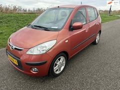 Hyundai i10 - 1.1 i-Catcher incl achteruitrij camera
