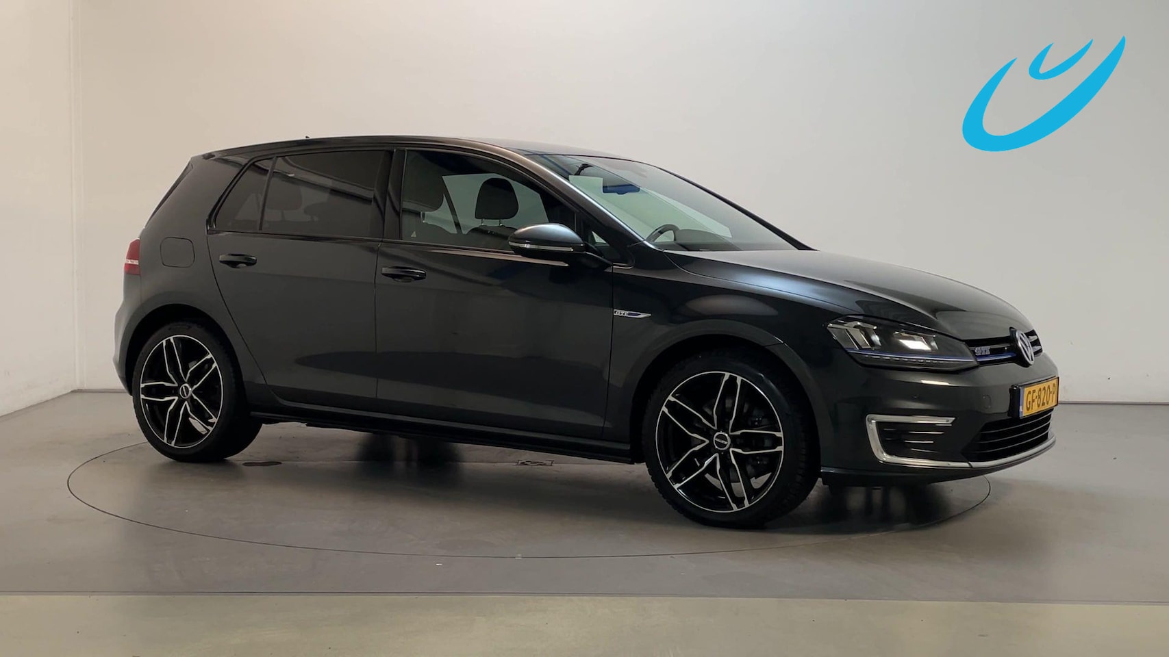 Volkswagen Golf - 1.4 TSI GTE DSG LED Navigatie Parkeersensoren Climate Control - AutoWereld.nl