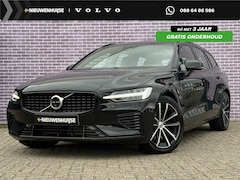 Volvo V60 - 2.0 T6 Plug-in hybrid AWD Plus Dark | Trekhaak | Adaptive Cruise Control | Panoramadak | 3